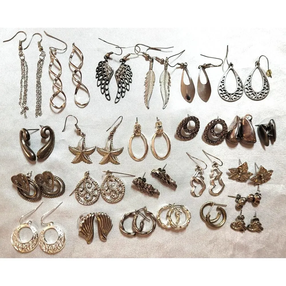 20+ Pc Vtg 2000s Y2K Silvertone Pierced Earrings Lot Mixed Styles Hoops Dangles